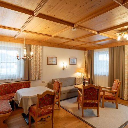 Haus Garden Bed & Breakfast Ellmau Exterior foto